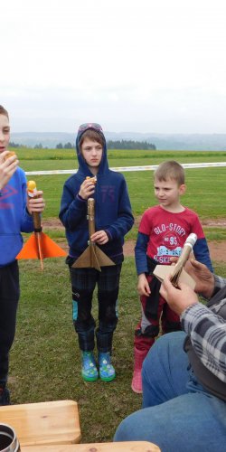 dscn kareltomas a mladi raketaci w